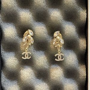Authentic Chanel drop earrings